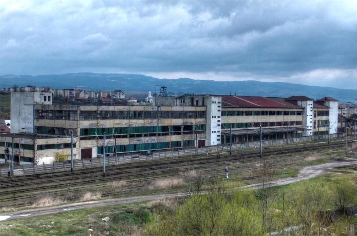 Combinatul de prelucrare a lemnului din Toplița (© toplita.eu)