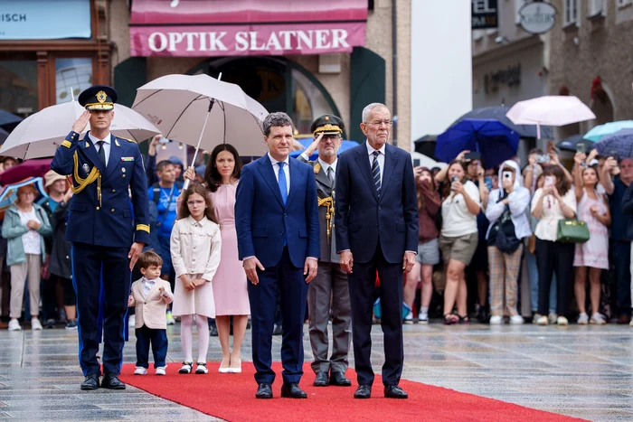 Nicușor Dan a mers împreună cu familia în Austria: FOTO: Administratia Prezidentiala