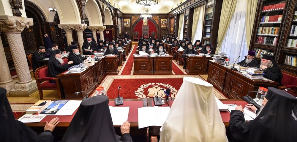 Patriarhia Română îndeamnă oamenii la rugăciune pentru oprirea furtunilor: „Vor fi trase clopotele pentru dispersarea norilor”