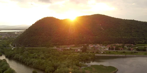 Lacul de acumulare Subcetate  Foto Daniel Guță (13) JPG