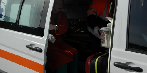 Interventie elicopter SMURD pacienta ranita incendiu Farliug