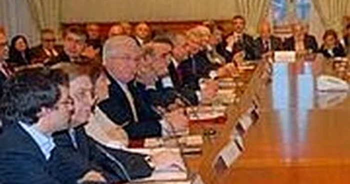 <b>Corriere della Sera</b>: Guvernul italian pregăteşte un nou plan de investiţii