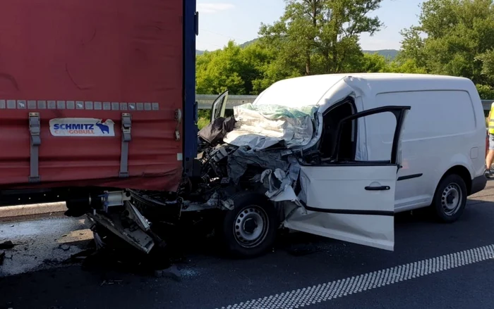 accidenthd pe autostrada foto isu hunedoara