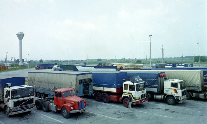 Parcare de camioane în Ungaria, în anii '80