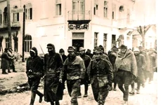 Lagărele de prizonieri din RSS Moldovenească (I)  Soarta militarilor germani şi români capturaţi de sovietici după 23 august 1944 jpeg