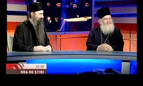 Fiul lui Octavian Cotescu, Alexandru Cotescu (stânga), este călugăr pe Muntele Athos  jpeg