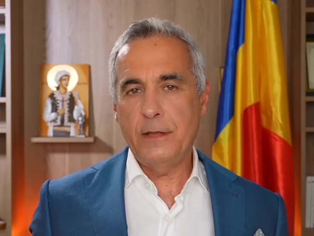 Călin Georgescu crede că "răul nu vine doar din întâmplare". FOTO: captură video Facebook