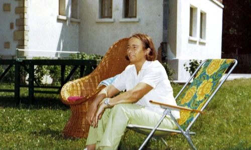Tradiţia slujnicei unguroaice, perpetuată de noua „aristocraţie roşie”: Amintirile bonei copiilor lui Ceauşescu jpeg