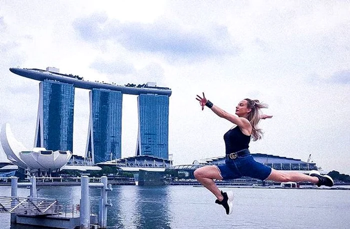 
    Sandra Izbașa nu a putut sta departe de gimnastică nici în SingaporeFOTO: Instagram  