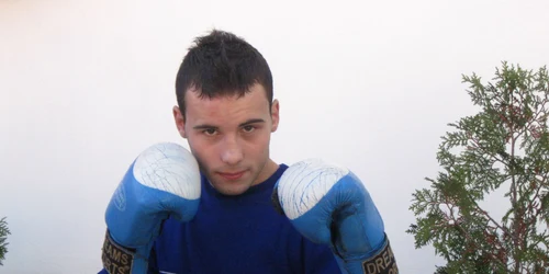 Cosmin Poşircă visează să ajungă campion mondial în ringul de box