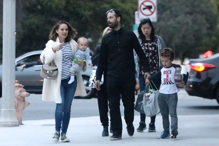 *EXCLUSIVE* Natalie Portman spends time with her family jpeg