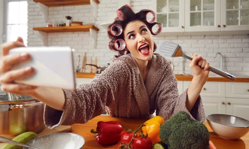gătit online  foto   Shutterstock jpg