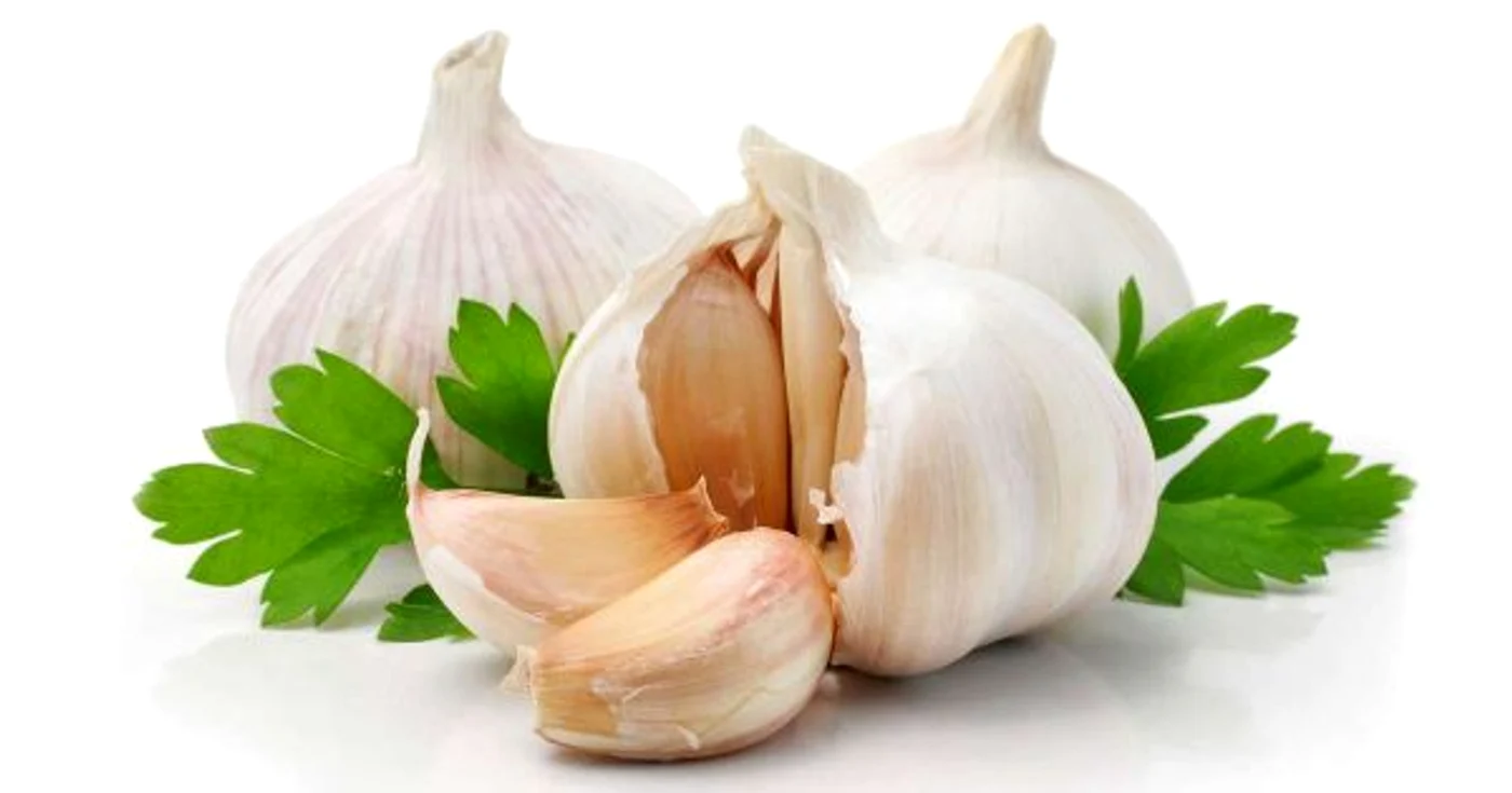Usturoiul nu este recomandat femeilor care alăptează