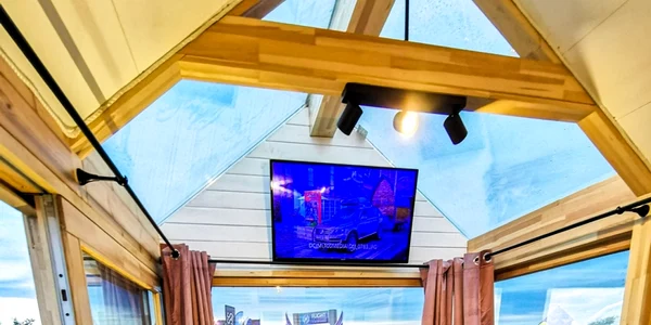 Un spectaculos tiny house care costă 25.000 de euro