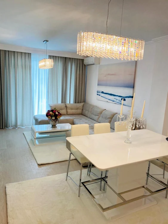 Aşa arată locuinţa de lux din Mamaia