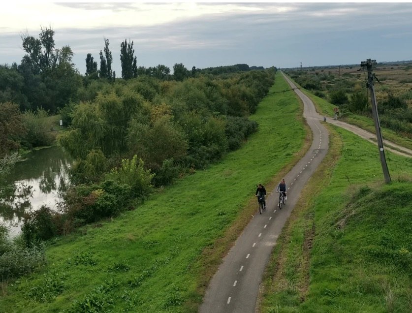 Redeschiderea frontierei pentru cicloturism între România și Serbia este fabuloasă, pe un traseu de 87 km.
