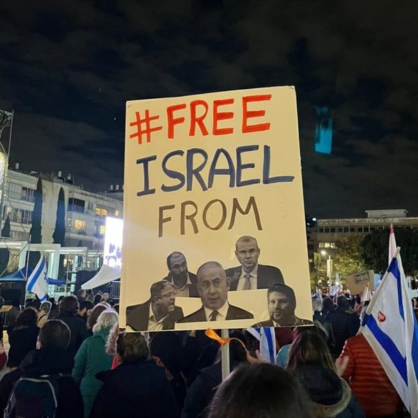 Au avut loc proteste la Tel Aviv și Ierusalim, cerând eliberarea ostaticilor din Gaza