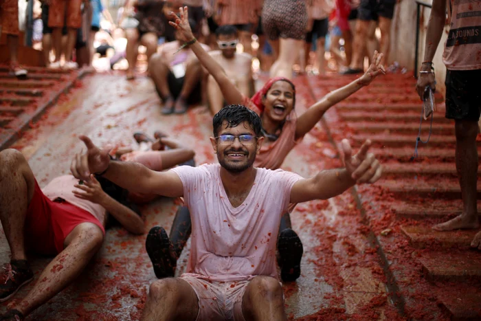 Participanți „Tomatina” august 2023