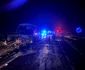 Accident pe DN 66 între un autocar și un autoturism. Foto: ISU Hunedoara