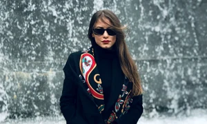 Cum poți compune o ținută rock, dar extrem de feminină jpg