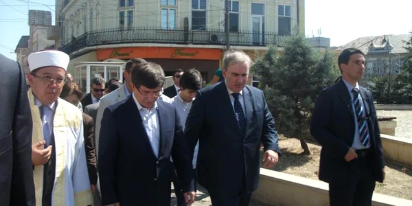 Ministrul de Externe turc, în vizită în zona istorică a oraşului