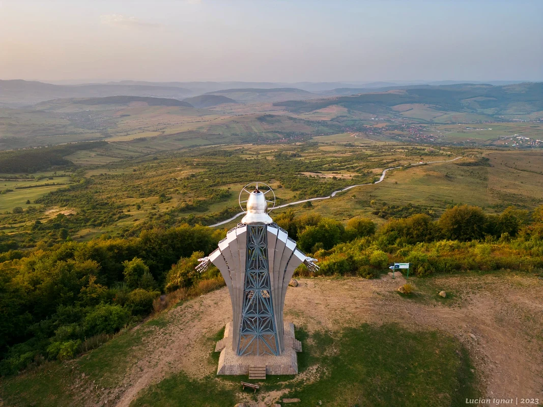 Statuia Inima lui IIsus, Harghita, Foto Lucian ignat (9) jpg