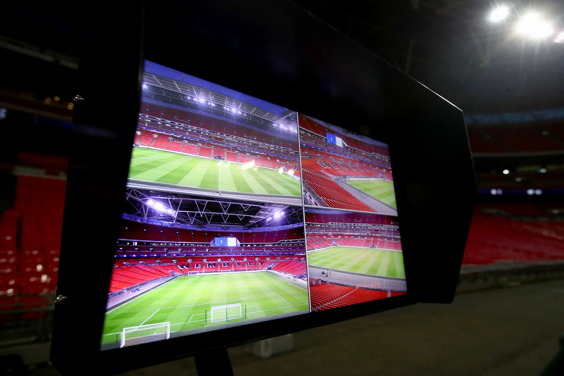 
    UEFA intenționează să renunțe la VAR în 2020Foto: Guliver / GettyImages  