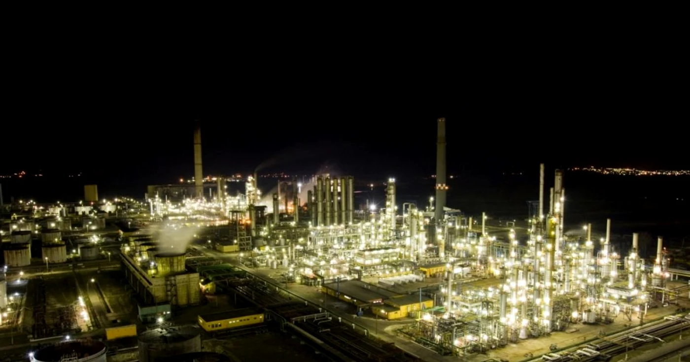 Fostul Rompetrol trebuie să constituie un fond de 150 de milioane de dolari cu statul, acesta urmând să realizeze investiţii de un miliard de dolari