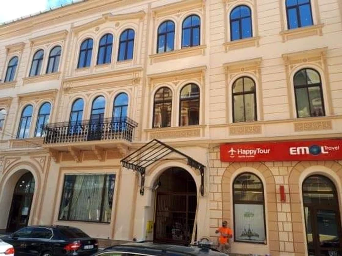 Clădirea fostului Hotel Cornul Vânătorilor, unde s-a consumat drama FOTO Andrei Ando