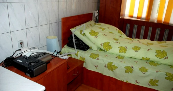 Pacienţii cu suspiciune de apnee sunt monitorizaţi cu aparatura specială din dotarea laboratorului de somnologie din cadrul Spitalului de Penumoftiziologie Brăila  FOTO Florentin Coman