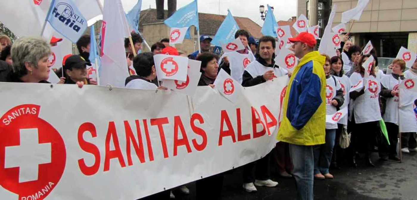 120 de membri Sanitas Alba protestează mâine la Bucureşti