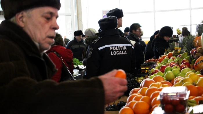 Poliţiştii au sancţionat zeci de comercianţi Foto: Poliţia Locală