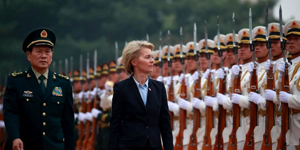 Ursula von der Leyen in China in 2018 FOTO EPA EFE jpg