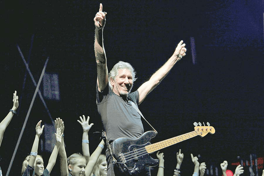 Concertele lui Roger Waters în Polonia au fost anulate din cauza poziţiei sale faţă de Ucraina