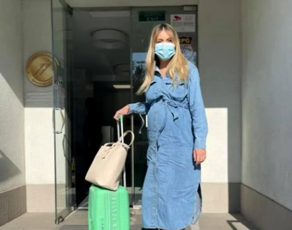 
    Andreea Ibacka a născut un băiețelFoto: Facebook  