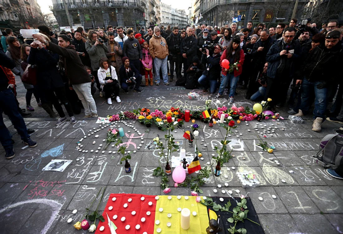 Capitala Belgiei a devenit un imens altar după atentatele din 22 martie
