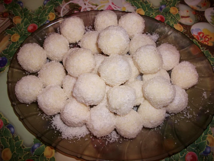 
    Raffaelo cu lapte condensat  