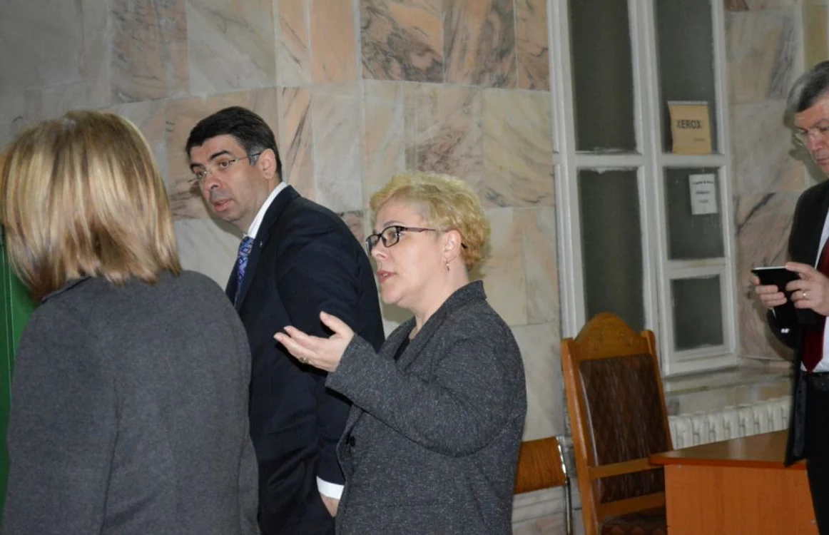 Georgina Moldovan la întâlnirea cu ministrul Justiţiei la Vaslui