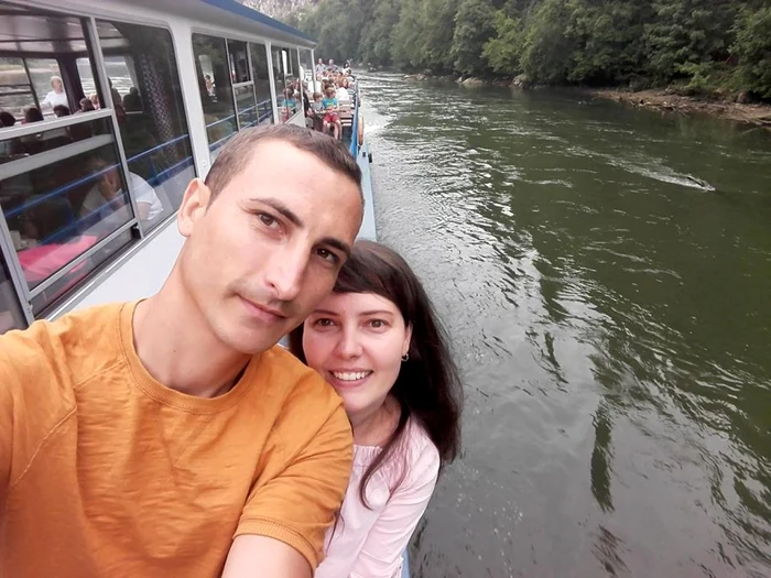 Ionuţ şi Ioana plănuiseră propria nunta pentru vara viitoare FOTO Facebook/Ionuţ Datcu