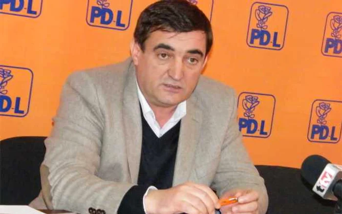 Chestorul Camerei Deputaţilor, Iulian Vladu. Foto: incomod-media.ro
