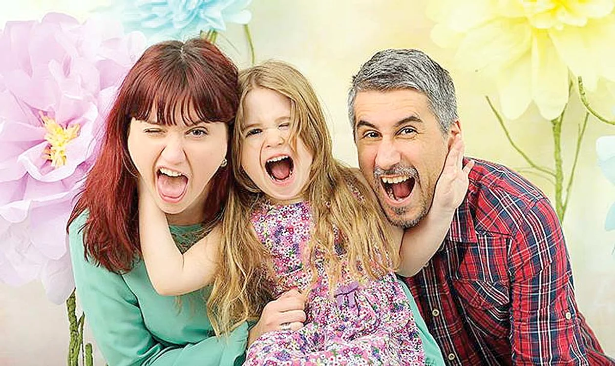Familia Răducanu, pe vremea când în viaţa lor nu exista decât fericire