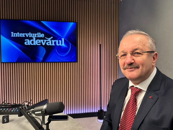 Vasile Dîncu, la ”Interviurile Adevărul” FOTO: Adevărul