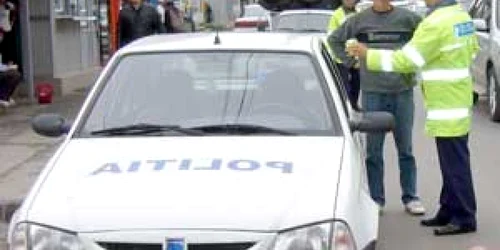 Neamţ: Alarmă de bani falşi- Revista presei