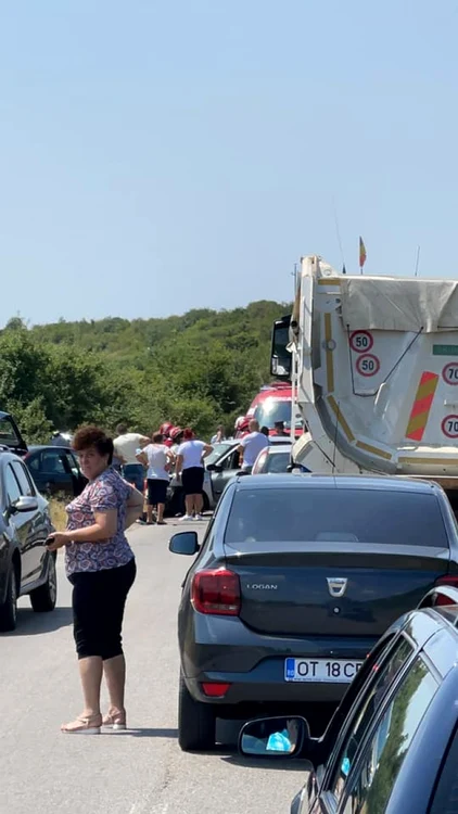 Accidentul s-a produs în jurul prânzului FOTO: Facebook/Info Trafic Slatina