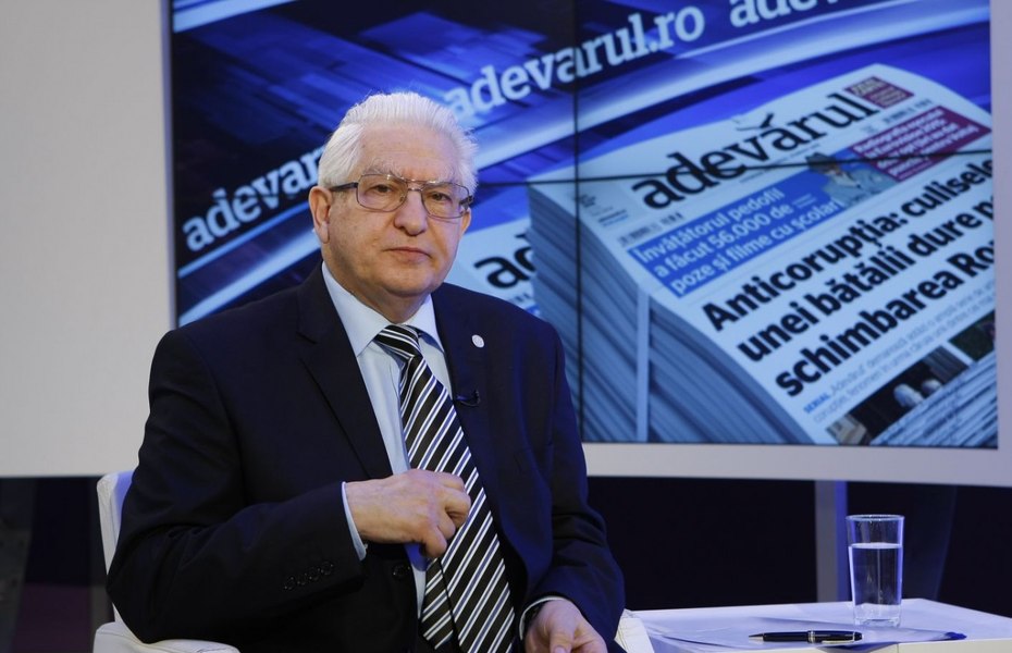 Ce aliment de post nu mănâncă niciodată profesorul Vlad Ciurea. „Nu favorizează sub nicio formă activitatea cerebrală”
