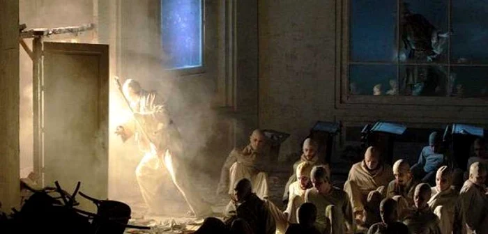 Scenă din spectacolul "Faust", de la Sibiu FOTOGRAFII: Paul Băilă