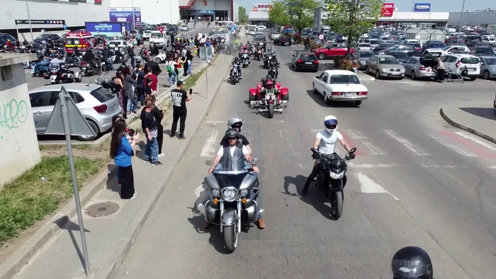 Sute de motocicliști au fost la întrunirea din Buzău. FOTO I. Bunilă