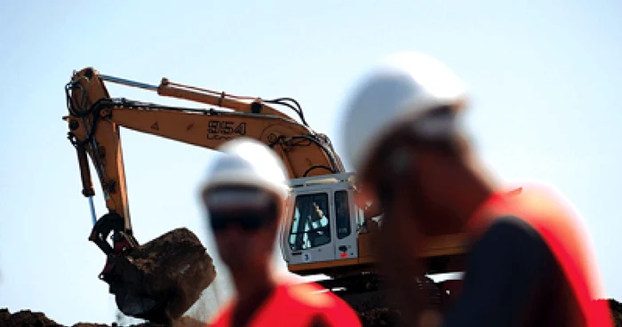 Arad: REGIUNEA PE SCURT / Autostrada depinde de arheologi