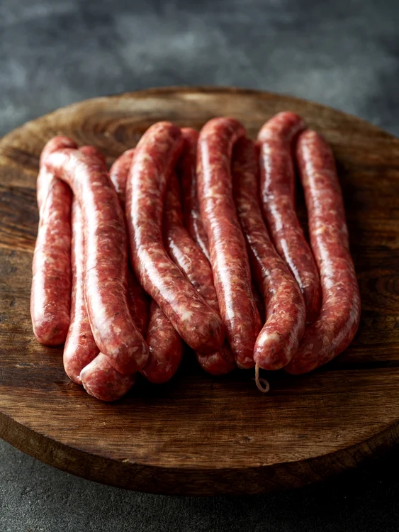 Cârnații sunt foarte ușor de pregătit și acasă / foto: Shutterstock