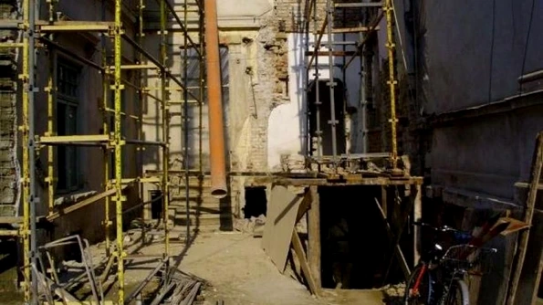 Descoperire arheologică: schelet din secolul XVI într o casă bântuită jpeg